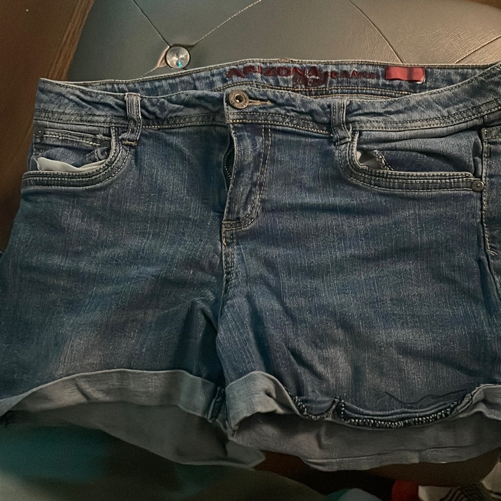 Blue Jean shorts. 16 1/2 plus Arizona jeans